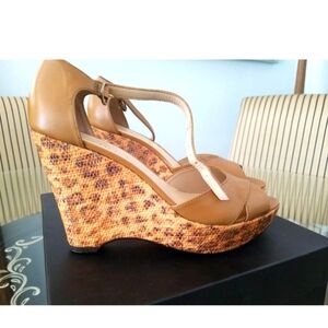 ELLEN TRACY PART WEDGE SANDAL 7.5 M CUOIO TAN LEATHER WITH LEOPARD HEAL 4"